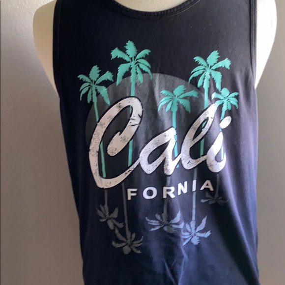 Tank top - Picture 2 of 4